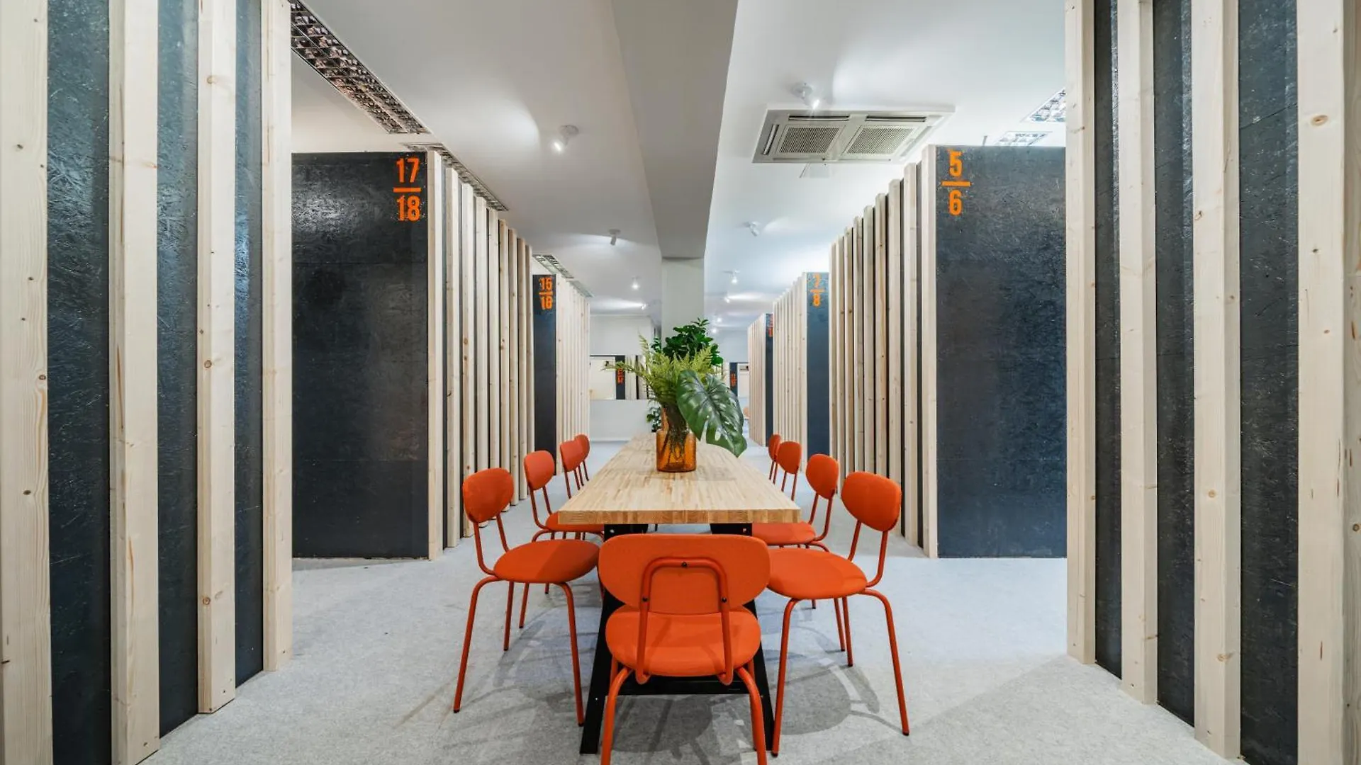 Capsule hotel Cubes By Tegetthoff Hotel Vienna Austria