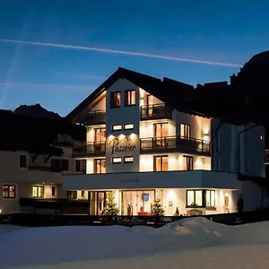 https://garni-passeier.ischgl-hotels.net