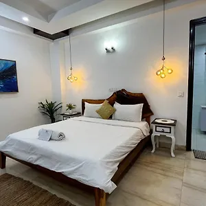 Avatar Living @safdarjung Enclave Нью-Дели