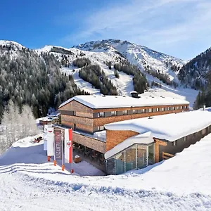 https://lizum-1600-kompetenzzentrum-snowsport-tirol.soldenhotels.net